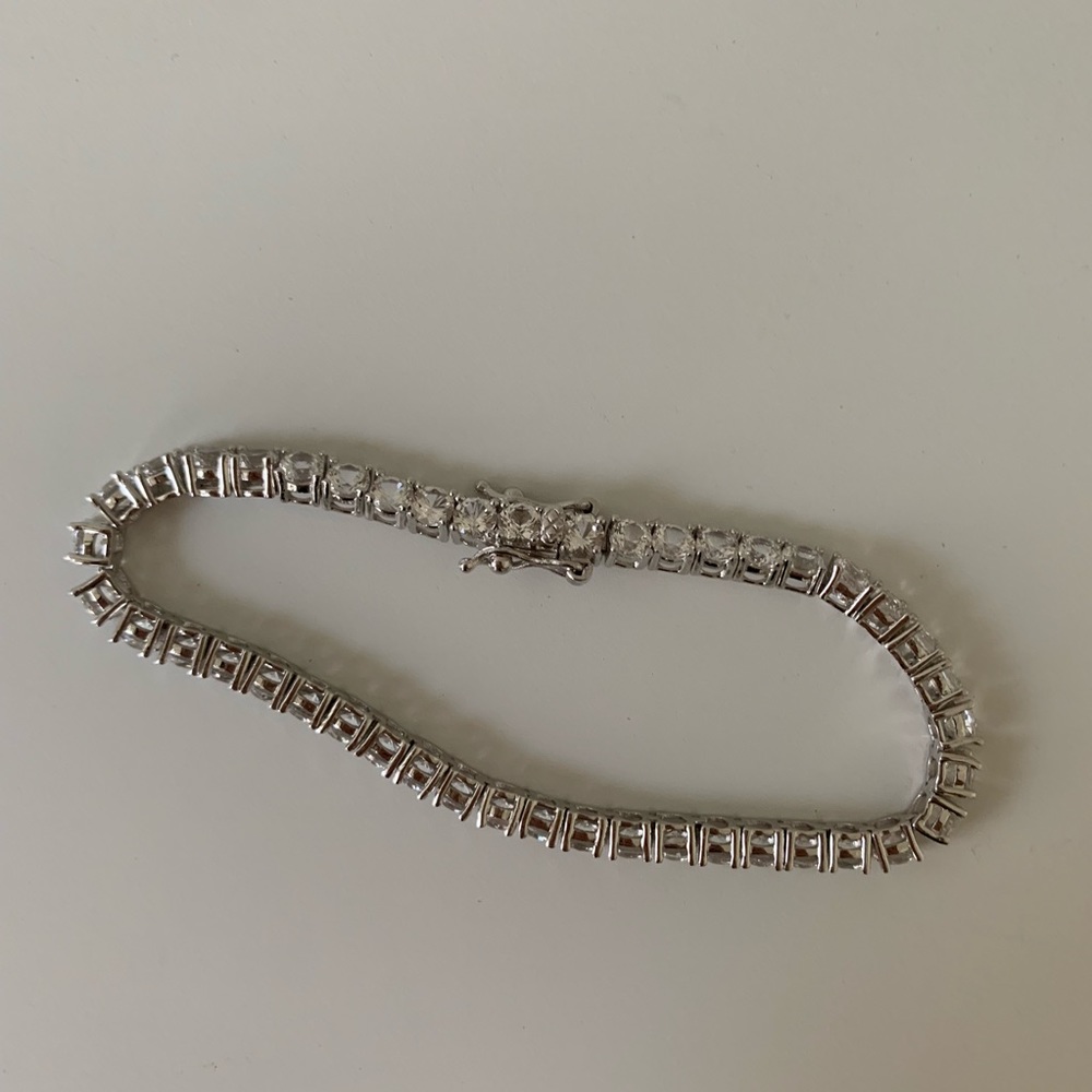 9 Carat Diamond White Sapphire Tennis Bracelet